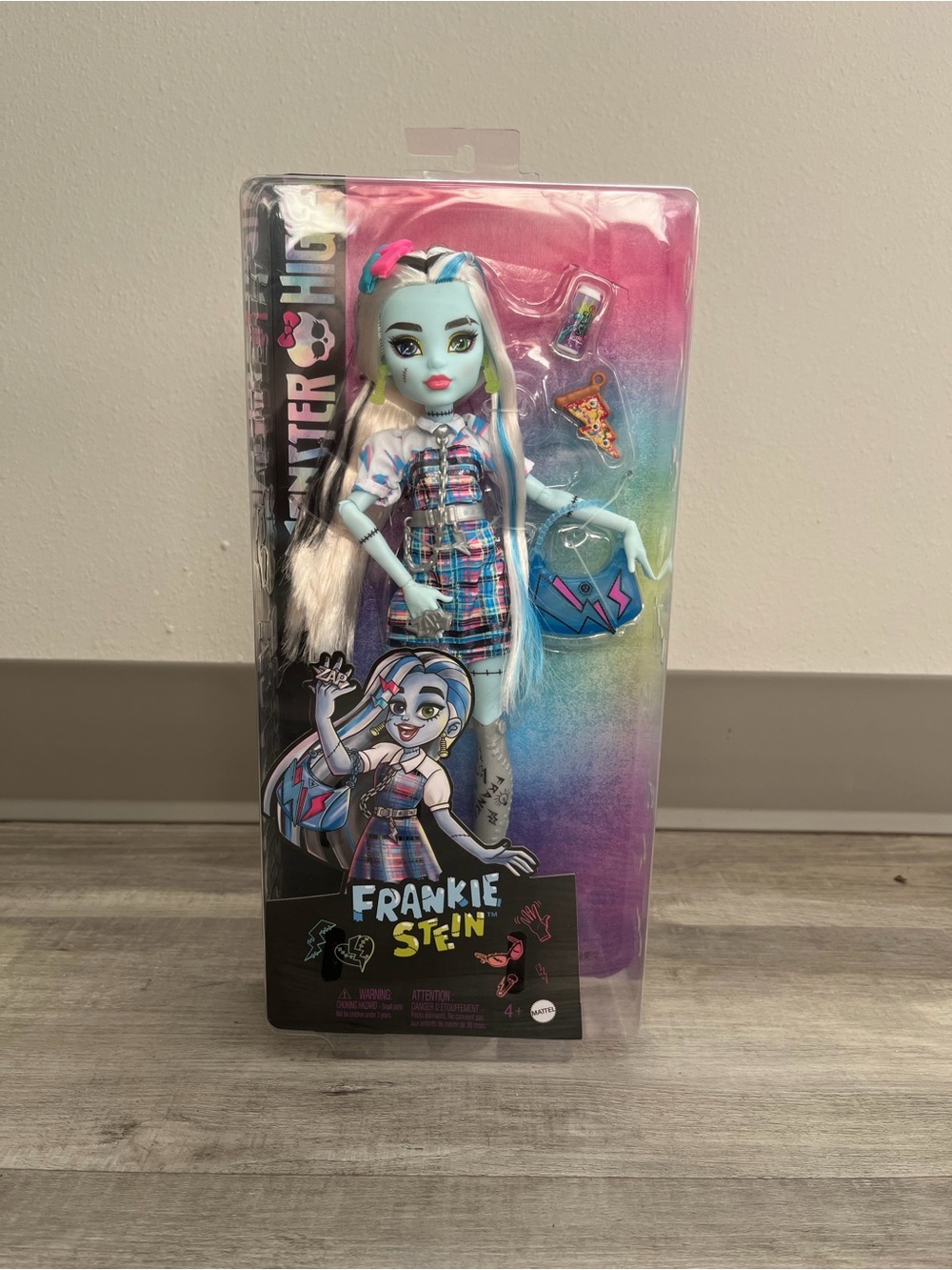 Monster High G3 Frankie Stein Day Out Doll NIB (A)